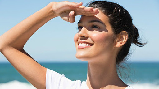 7 típ bảo vệ làn da bên trong tránh tác hại của ánh nắng